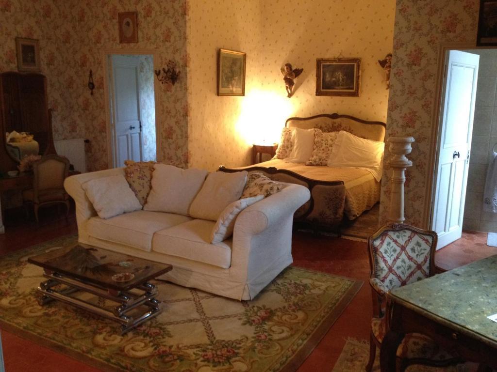B&B Domaine Le Clos Du Pavillon Brignoles Bilik gambar