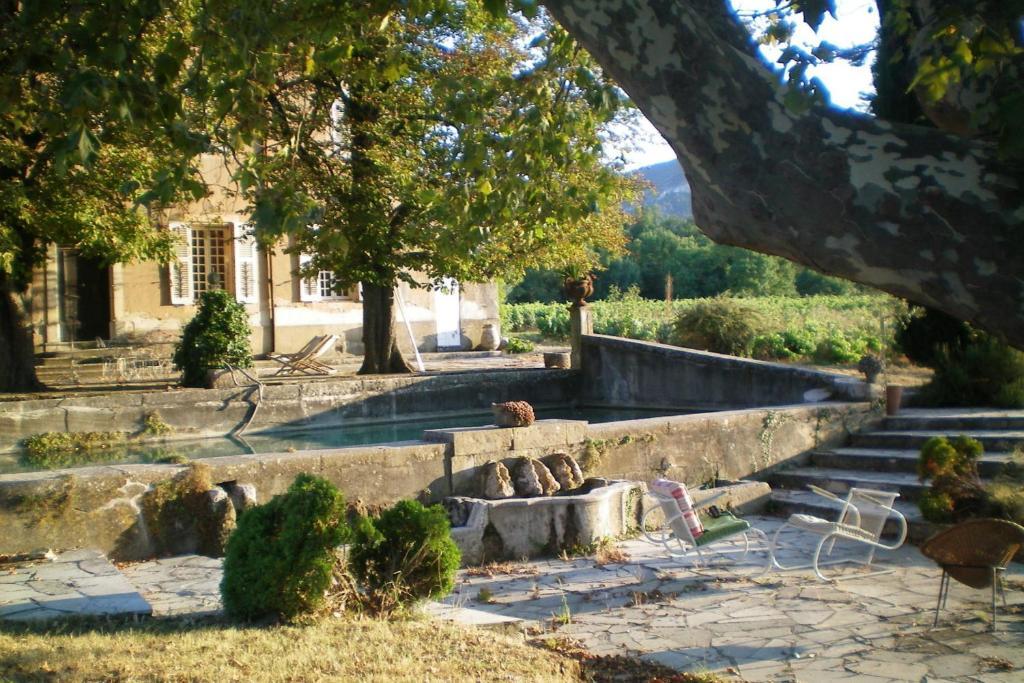 B&B Domaine Le Clos Du Pavillon Brignoles Luaran gambar